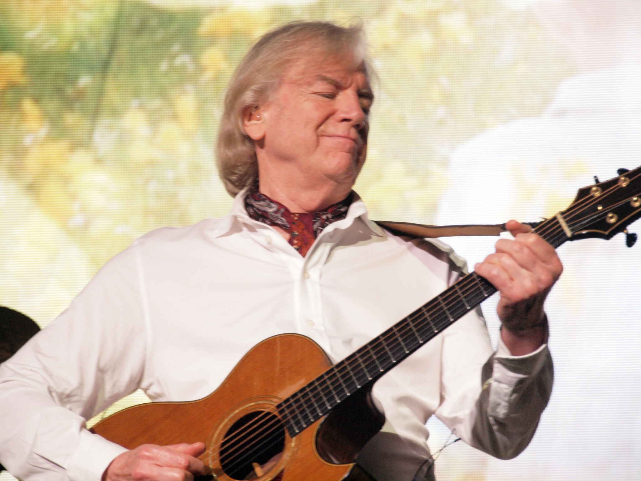 Justin Hayward performing at Ryman Auditorium